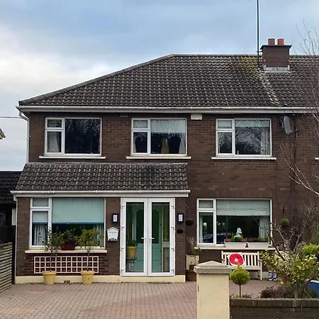 Bythesea Homestay Malahide